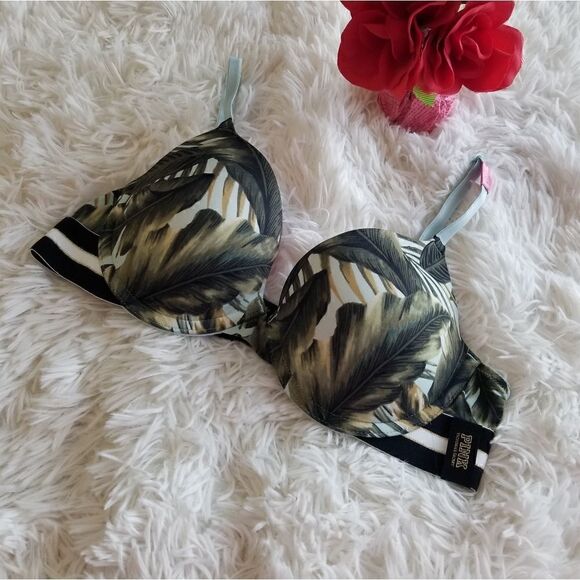 32C PINK Victoria's Secret Blue Push Up Bra - Picture 1 of 9